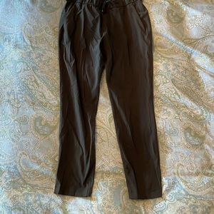 Lululemon track pant ankle